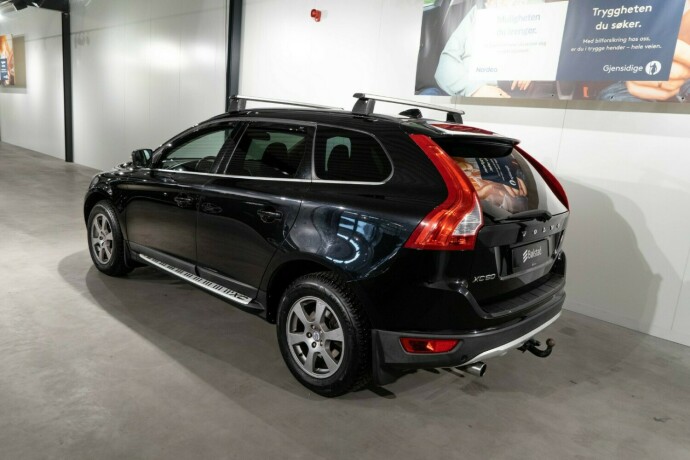volvo-xc-60-diesel-2009-big-3