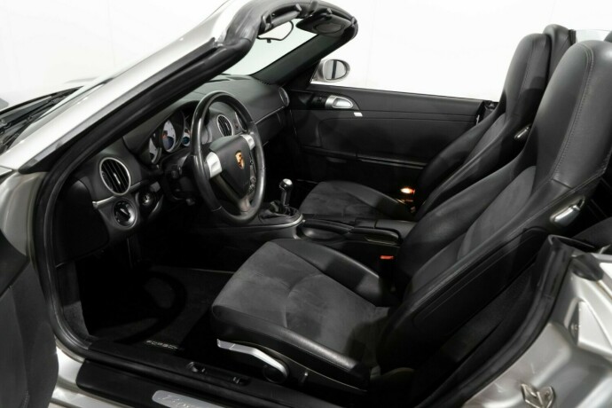 porsche-boxster-bensin-2005-big-6