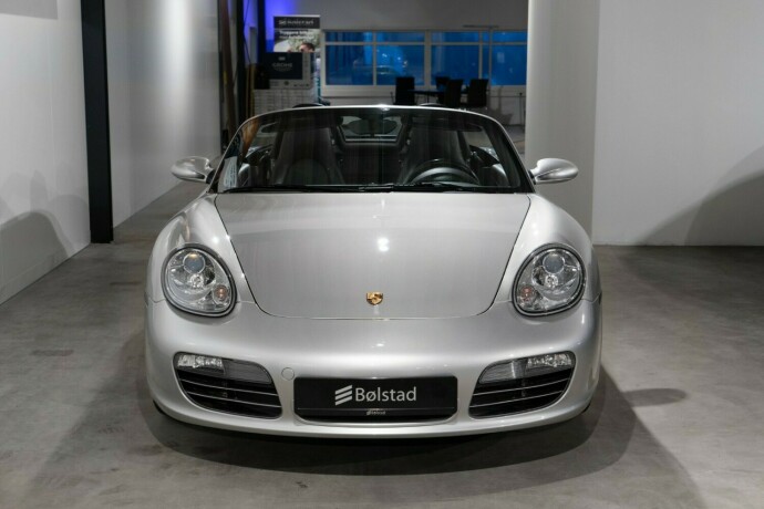 porsche-boxster-bensin-2005-big-1