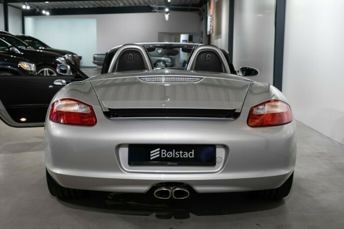 porsche-boxster-bensin-2005-big-4