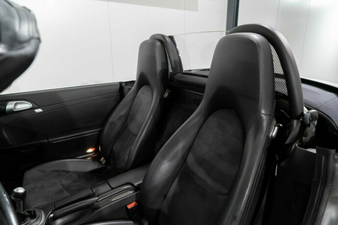 porsche-boxster-bensin-2005-big-7