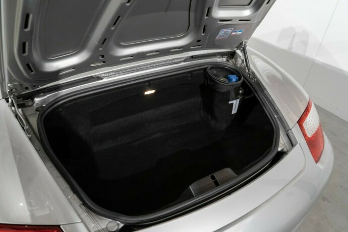 porsche-boxster-bensin-2005-big-10