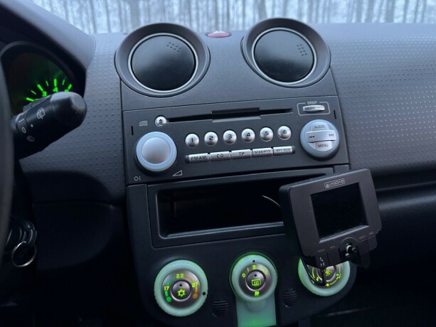 mitsubishi-colt-bensin-2007-big-13