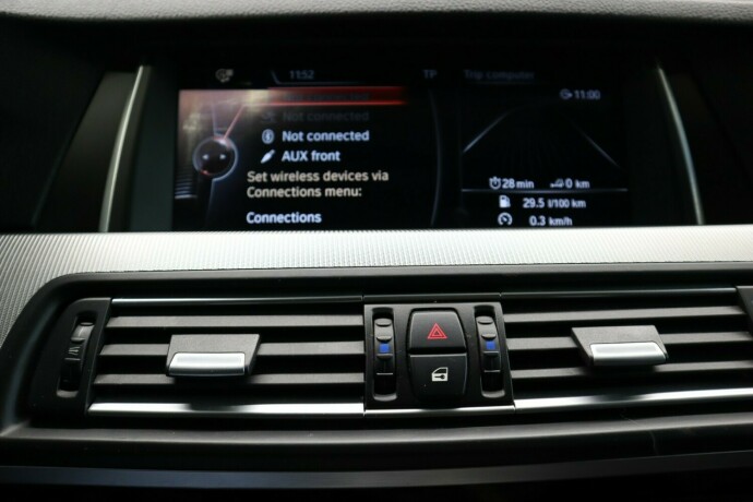 bmw-m5-bensin-2012-big-33