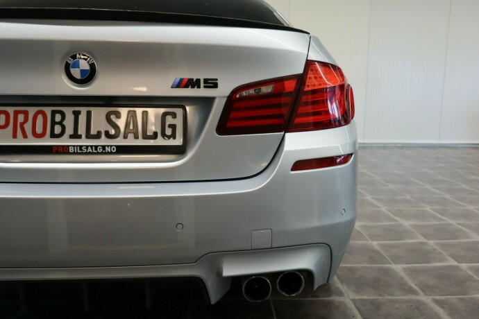 bmw-m5-bensin-2012-big-9