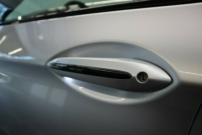 bmw-m5-bensin-2012-big-47