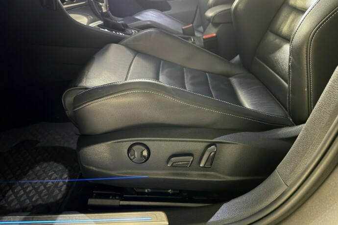 volkswagen-golf-elektrisitetbensin-2016-big-26