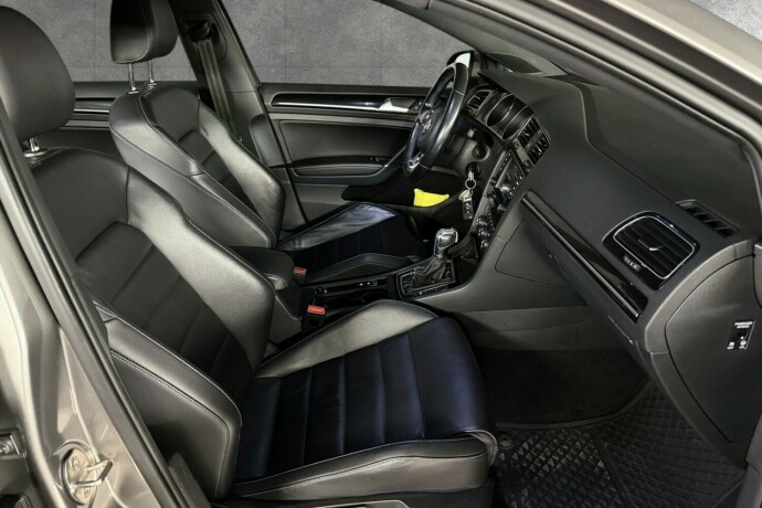 volkswagen-golf-elektrisitetbensin-2016-big-18