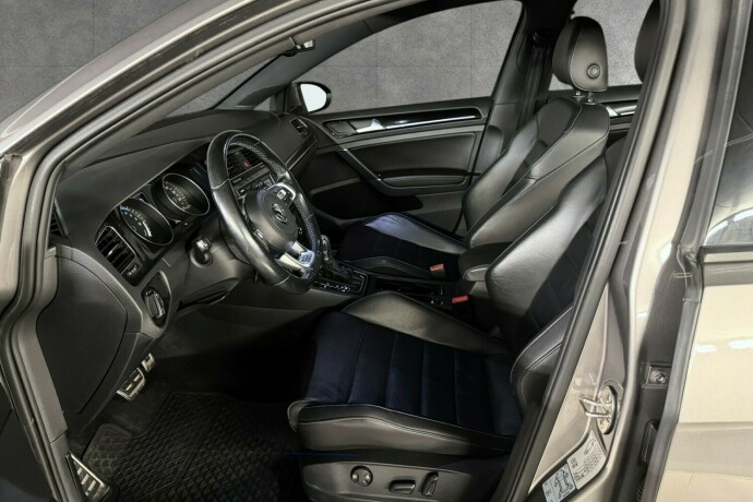 volkswagen-golf-elektrisitetbensin-2016-big-9