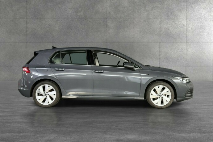 volkswagen-golf-elektrisitetbensin-2021-big-6