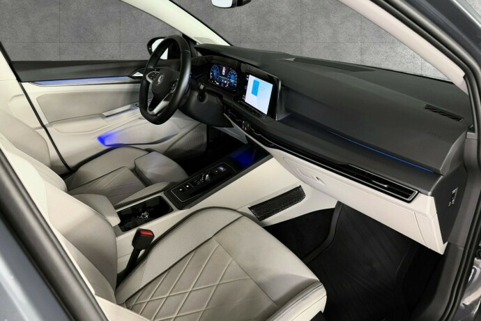 volkswagen-golf-elektrisitetbensin-2021-big-16