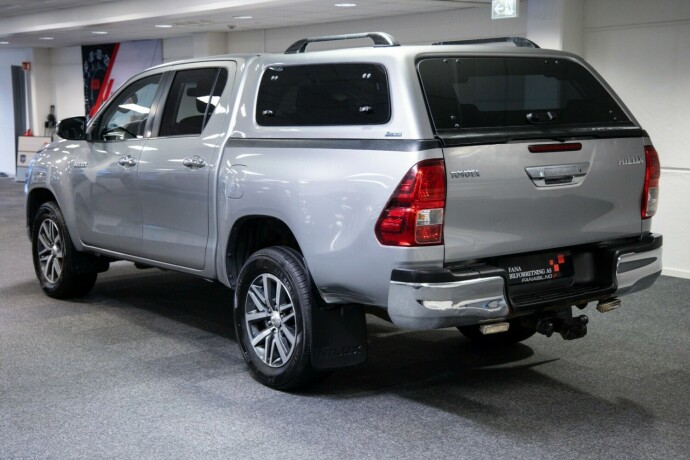 toyota-hilux-diesel-2019-big-1