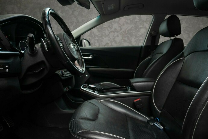 kia-e-niro-elektrisitet-2021-big-24