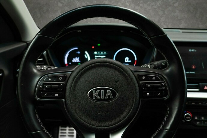 kia-e-niro-elektrisitet-2021-big-13