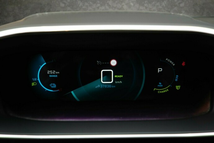 peugeot-208-elektrisitet-2020-big-12
