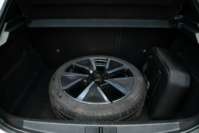 peugeot-208-elektrisitet-2020-big-31