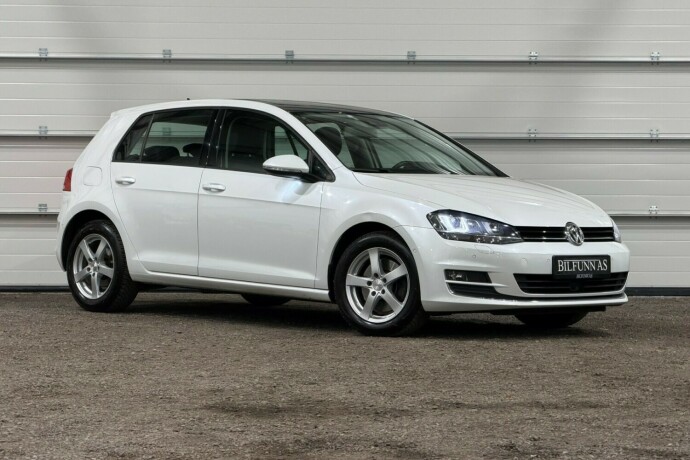 volkswagen-golf-bensin-2013-big-0
