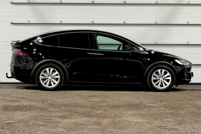 tesla-model-x-elektrisitet-2018-big-1