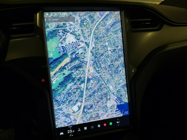 tesla-model-x-elektrisitet-2018-big-17