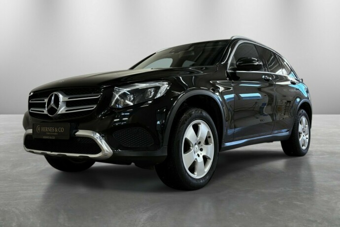 mercedes-benz-glc-elektrisitetbensin-2016-big-0