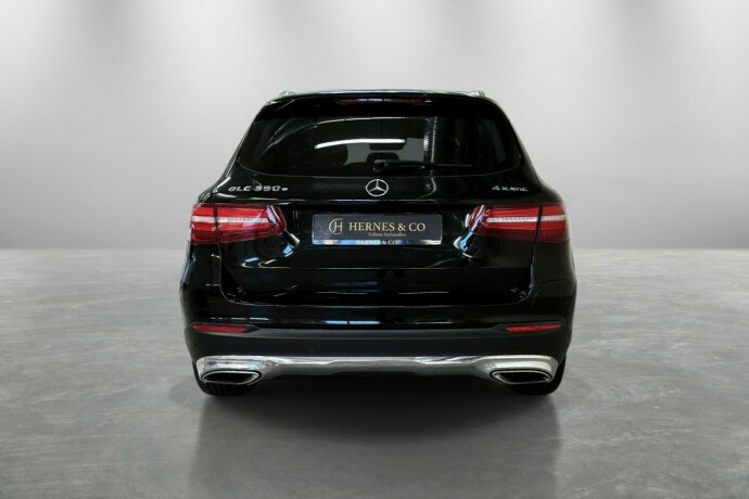 mercedes-benz-glc-elektrisitetbensin-2016-big-4