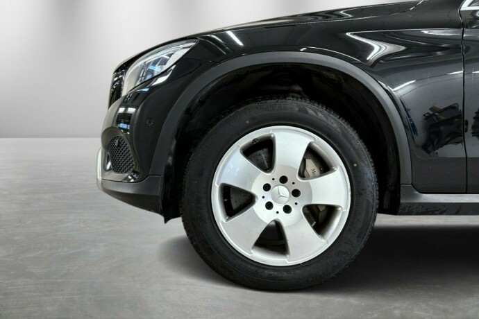 mercedes-benz-glc-elektrisitetbensin-2016-big-3