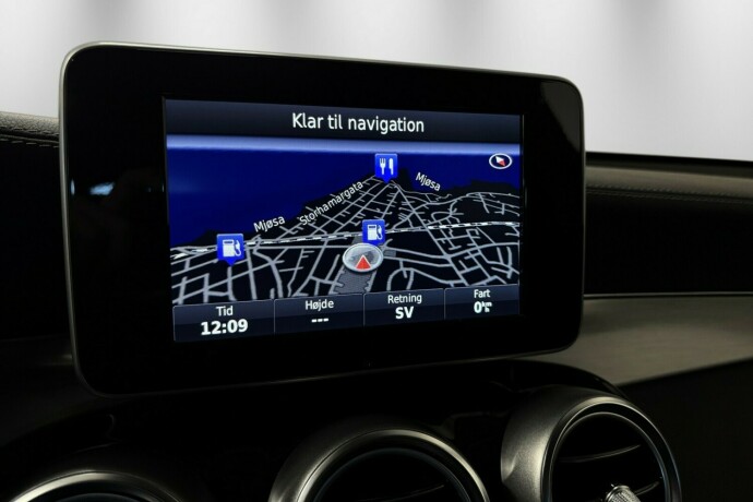 mercedes-benz-glc-elektrisitetbensin-2016-big-22