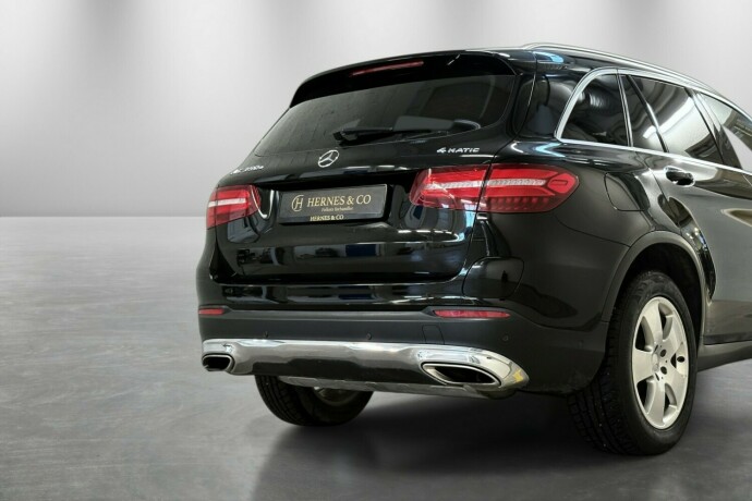 mercedes-benz-glc-elektrisitetbensin-2016-big-5