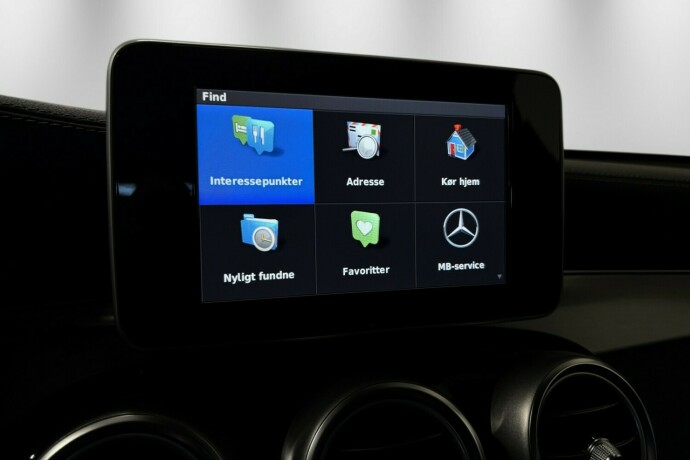 mercedes-benz-glc-elektrisitetbensin-2016-big-28