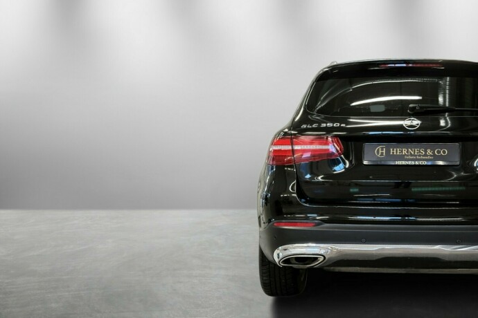 mercedes-benz-glc-elektrisitetbensin-2016-big-7