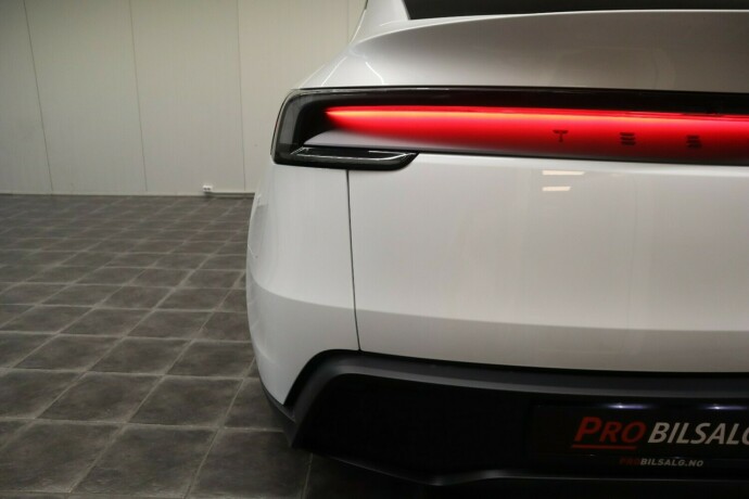 tesla-model-y-elektrisitet-2026-big-9