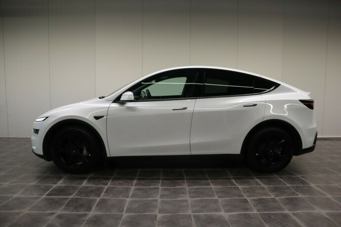 tesla-model-y-elektrisitet-2026-big-13