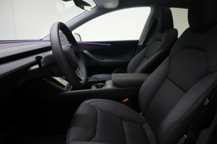 tesla-model-y-elektrisitet-2026-big-16