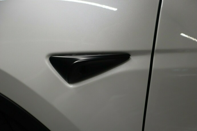 tesla-model-y-elektrisitet-2026-big-51