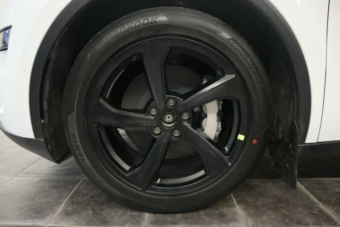 tesla-model-y-elektrisitet-2026-big-52