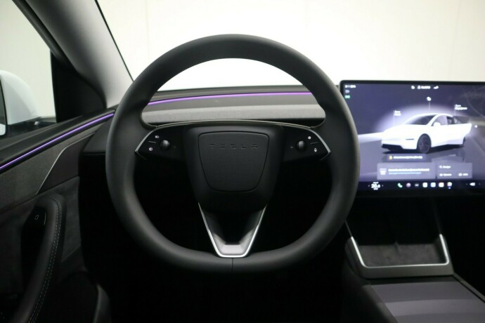 tesla-model-y-elektrisitet-2026-big-20