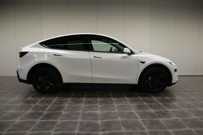 tesla-model-y-elektrisitet-2026-big-12