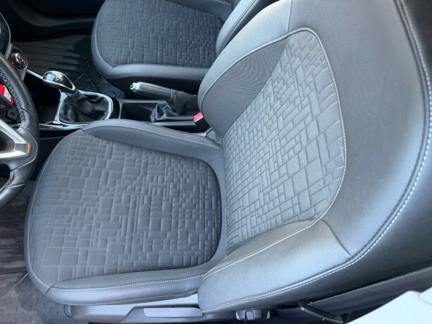 opel-corsa-bensin-2016-big-13