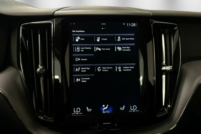 volvo-xc-60-elektrisitetbensin-2018-big-26