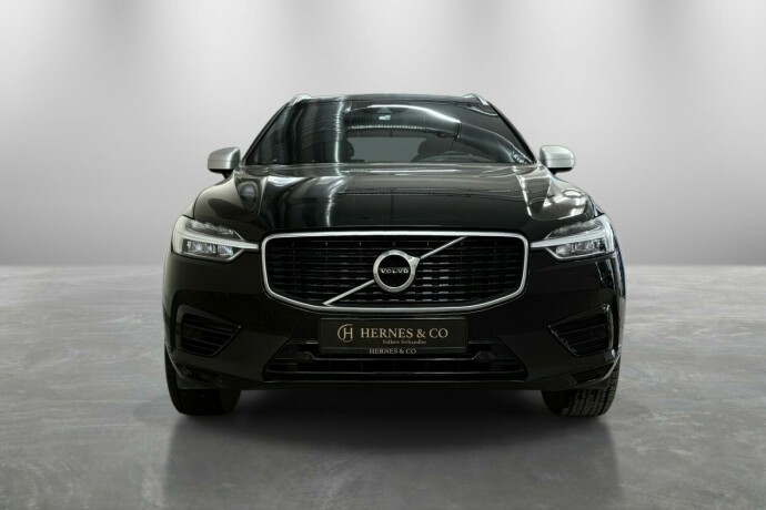 volvo-xc-60-elektrisitetbensin-2018-big-2