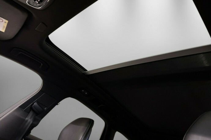 volvo-xc-60-elektrisitetbensin-2018-big-33