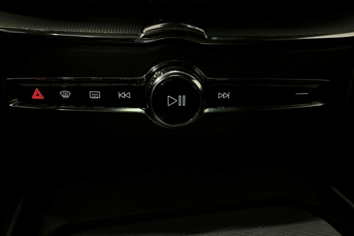 volvo-xc-60-elektrisitetbensin-2018-big-28