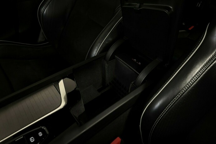 volvo-xc-60-elektrisitetbensin-2018-big-34