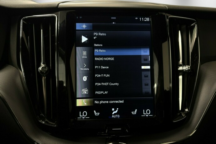 volvo-xc-60-elektrisitetbensin-2018-big-24