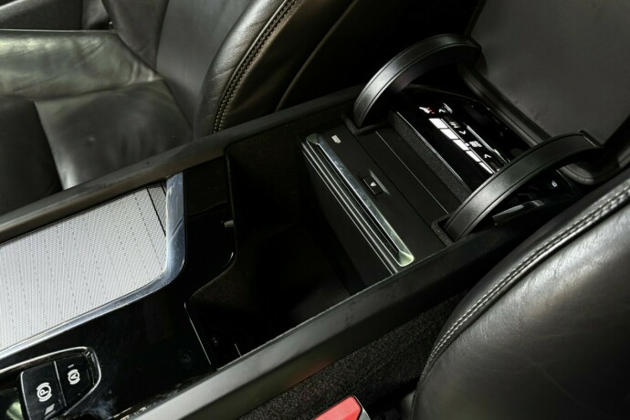 volvo-xc-90-diesel-2016-big-37