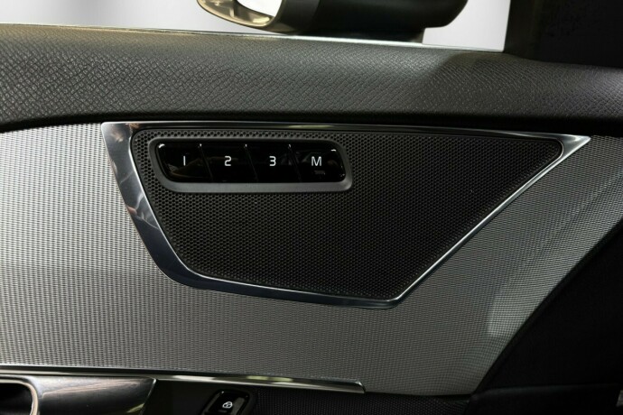 volvo-xc-90-diesel-2016-big-19