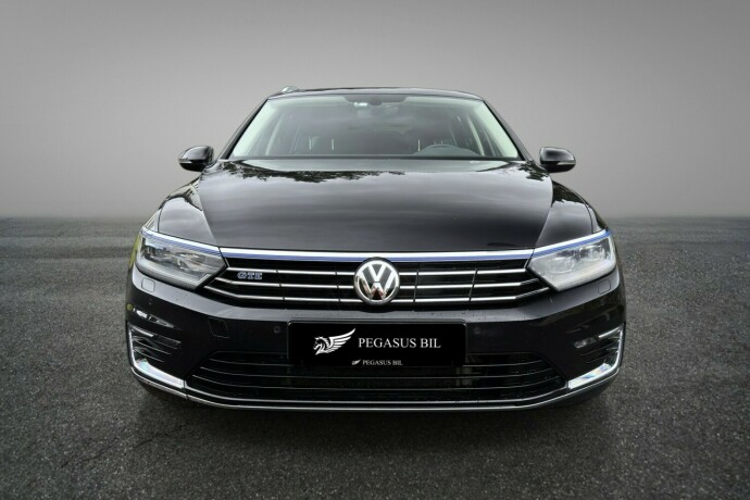 volkswagen-passat-elektrisitetbensin-2017-big-1