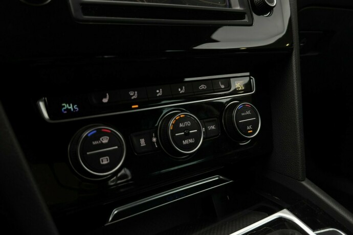 volkswagen-passat-elektrisitetbensin-2017-big-12