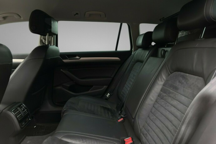 volkswagen-passat-elektrisitetbensin-2017-big-9