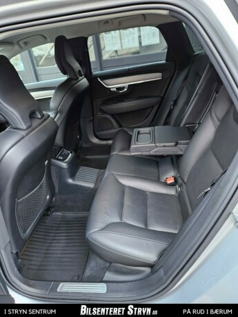 volvo-v90-elektrisitetbensin-2020-big-18